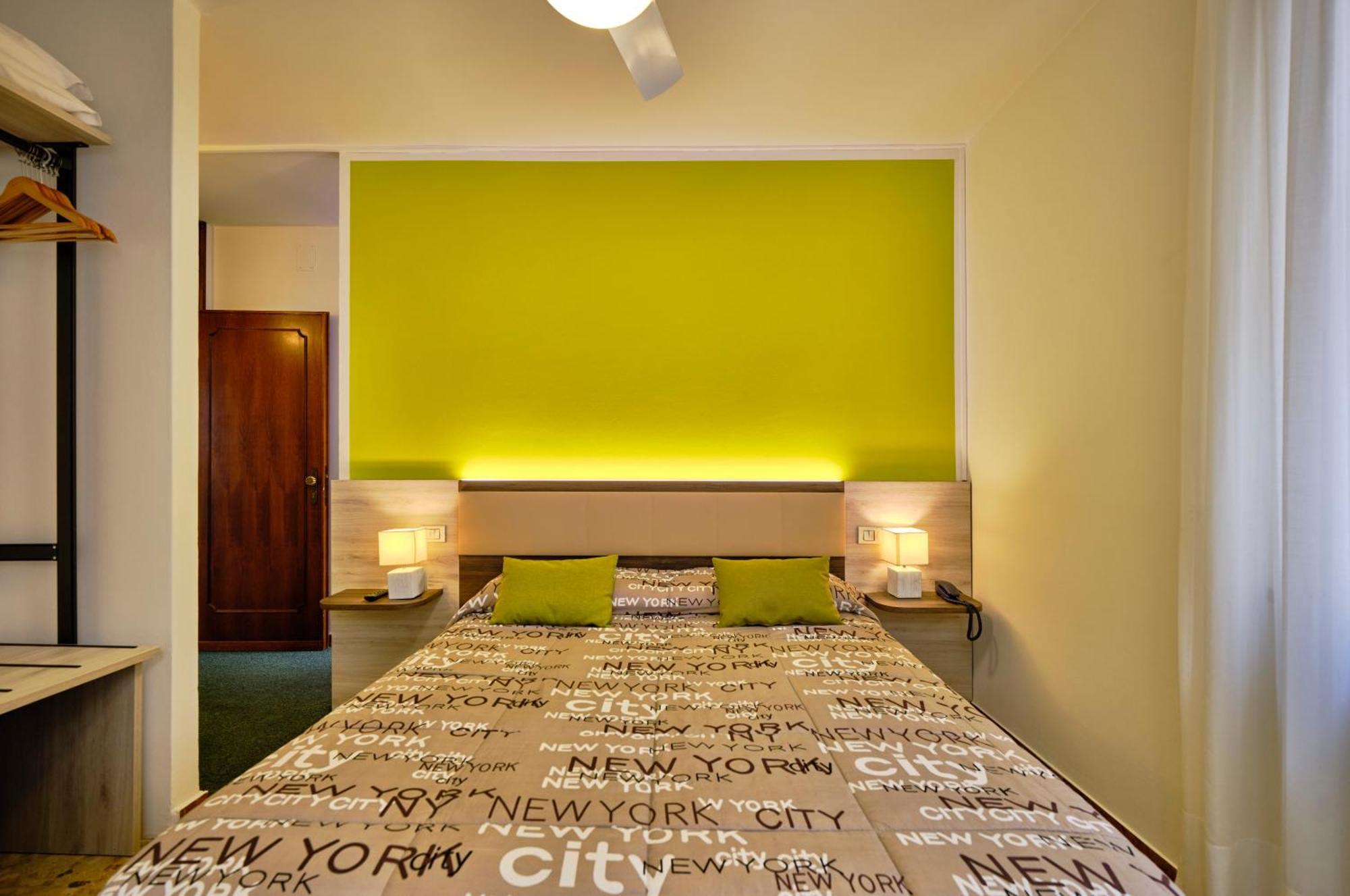 Piccolo Hotel غارْدا المظهر الخارجي الصورة
