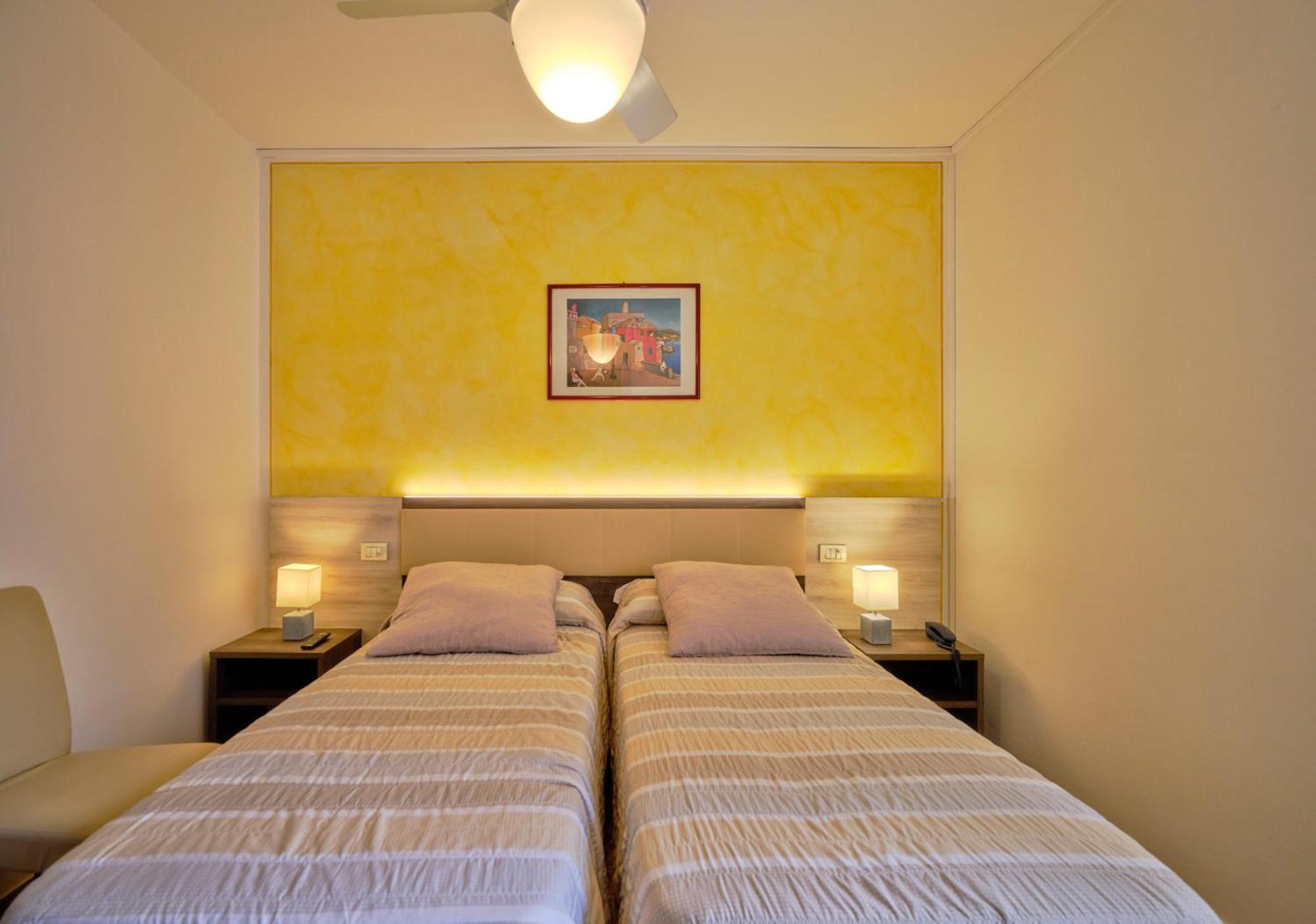 Piccolo Hotel غارْدا الغرفة الصورة